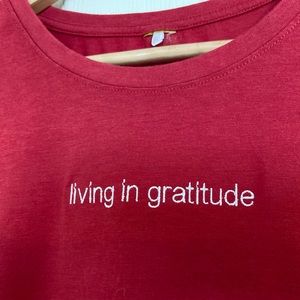 Bamboo organic cotton small t-shirt, embroidered message = living in gratitude
